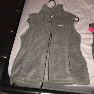 Perfect grey Columbia vest